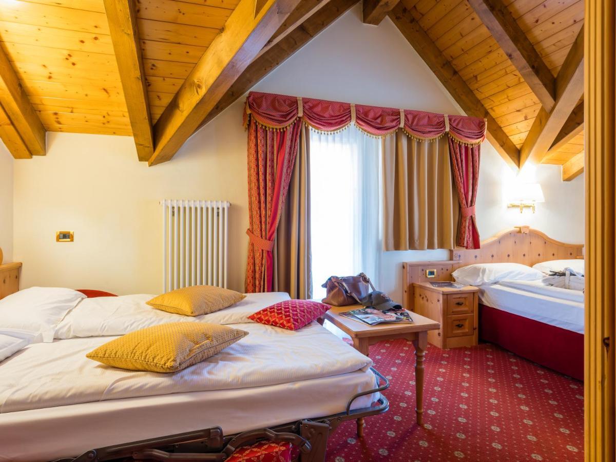 Albergo Dimaro Wellness Hotel Bagian luar foto