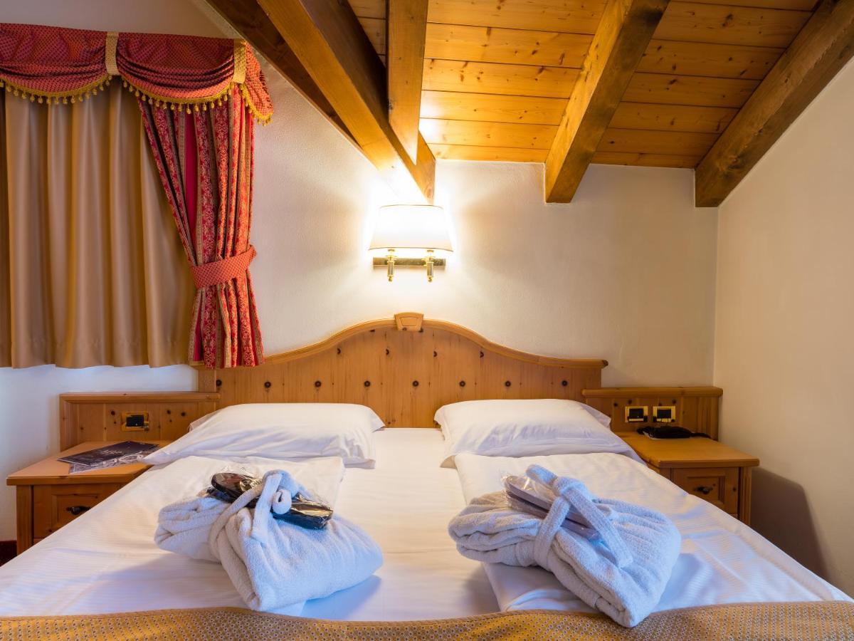 Albergo Dimaro Wellness Hotel Bagian luar foto