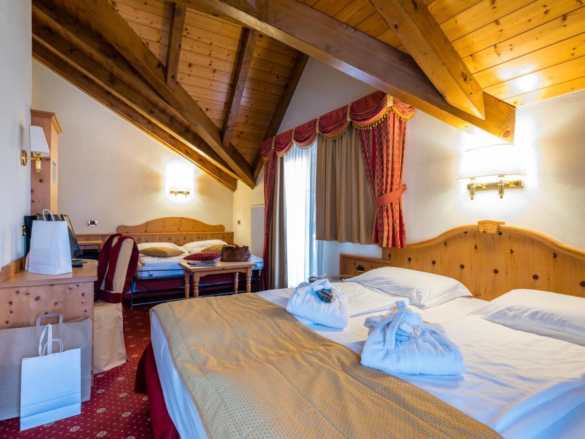 Albergo Dimaro Wellness Hotel Bagian luar foto