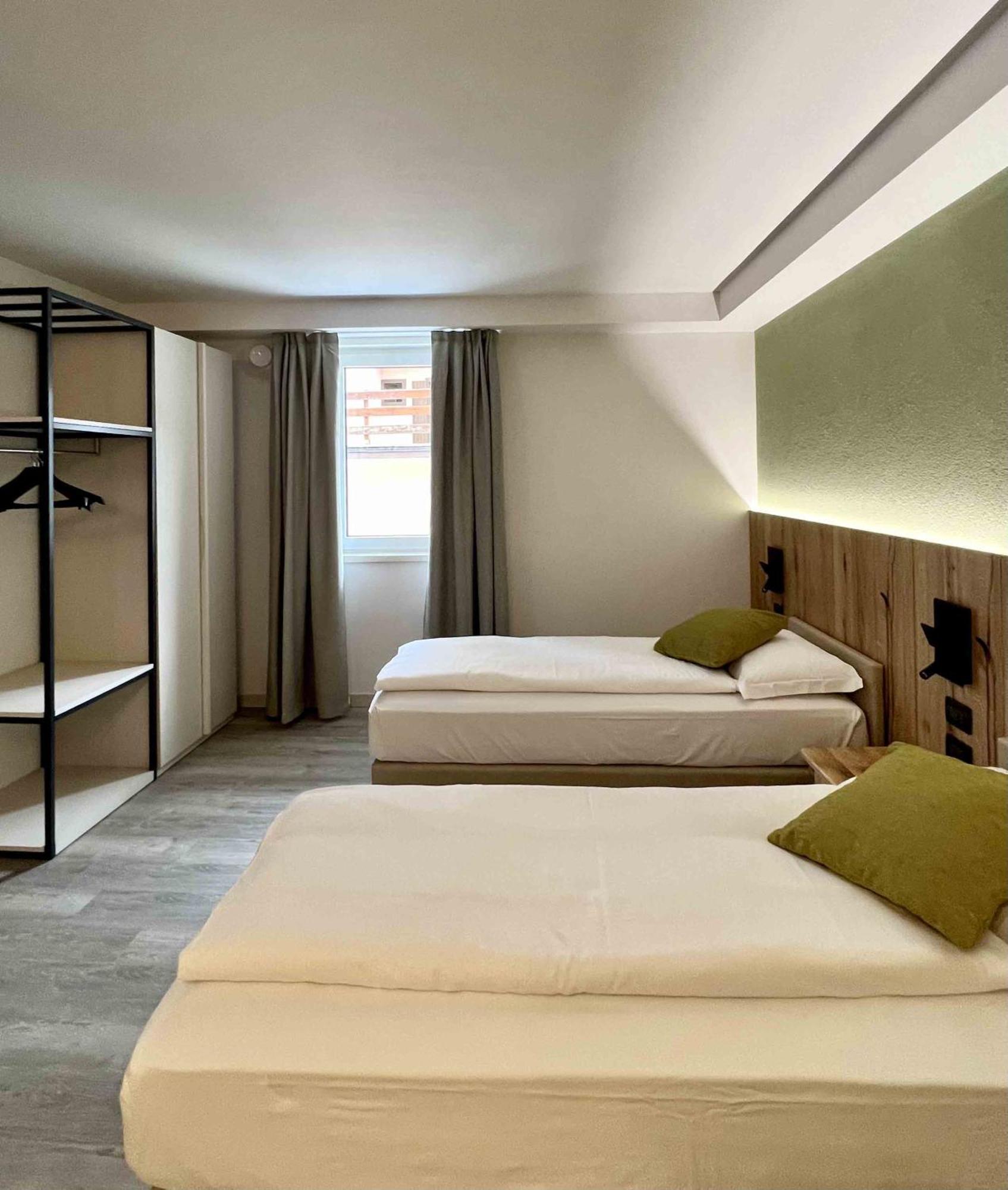 Albergo Dimaro Wellness Hotel Bagian luar foto